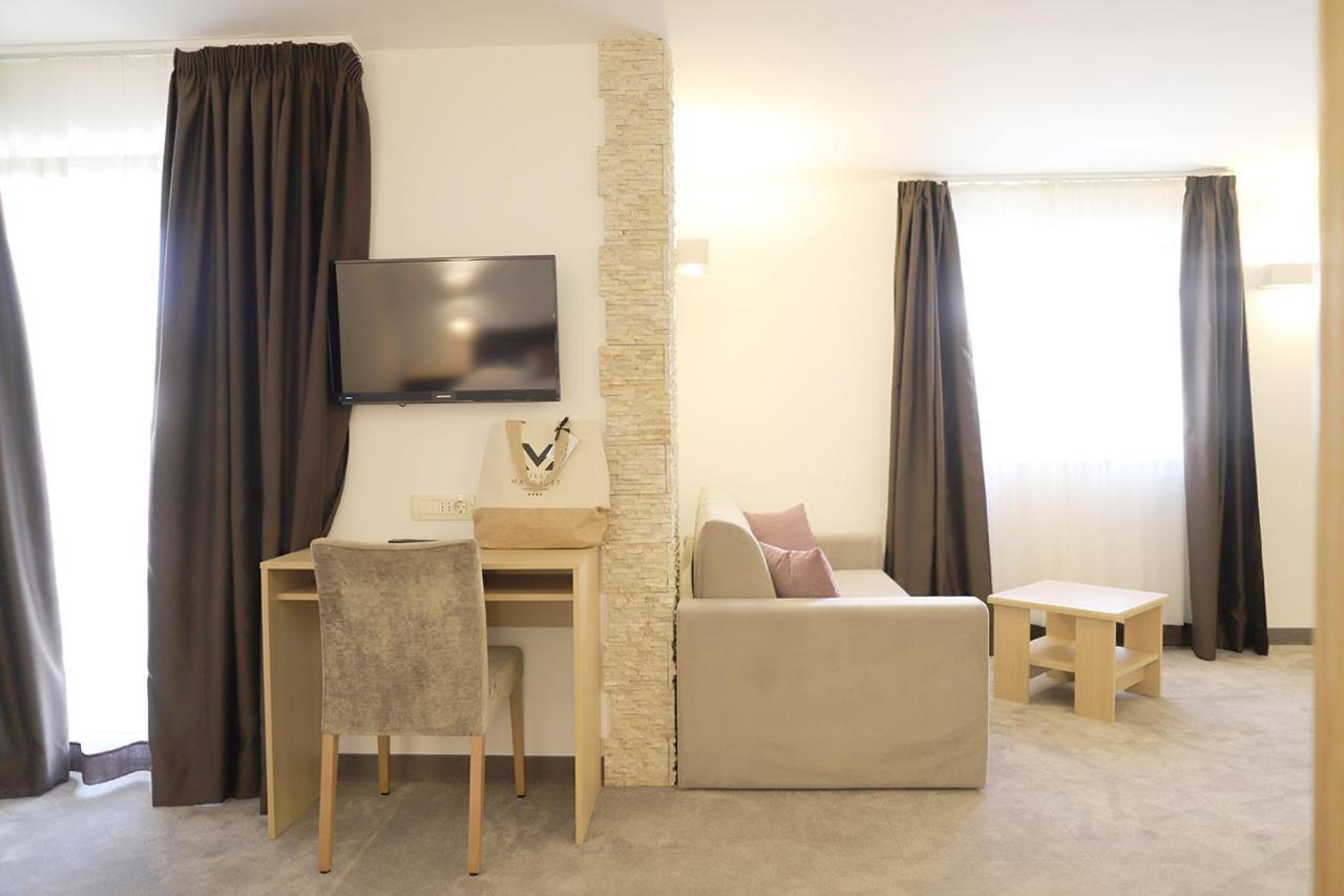 Hotel Villa Margaret Malinska Esterno foto