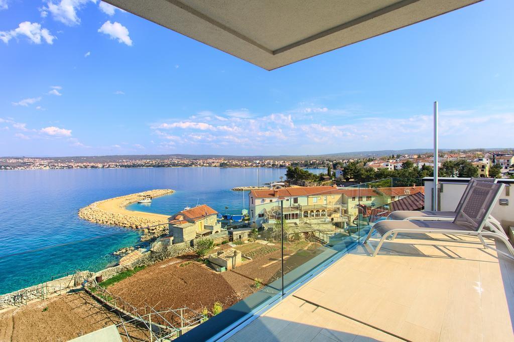Hotel Villa Margaret Malinska Esterno foto