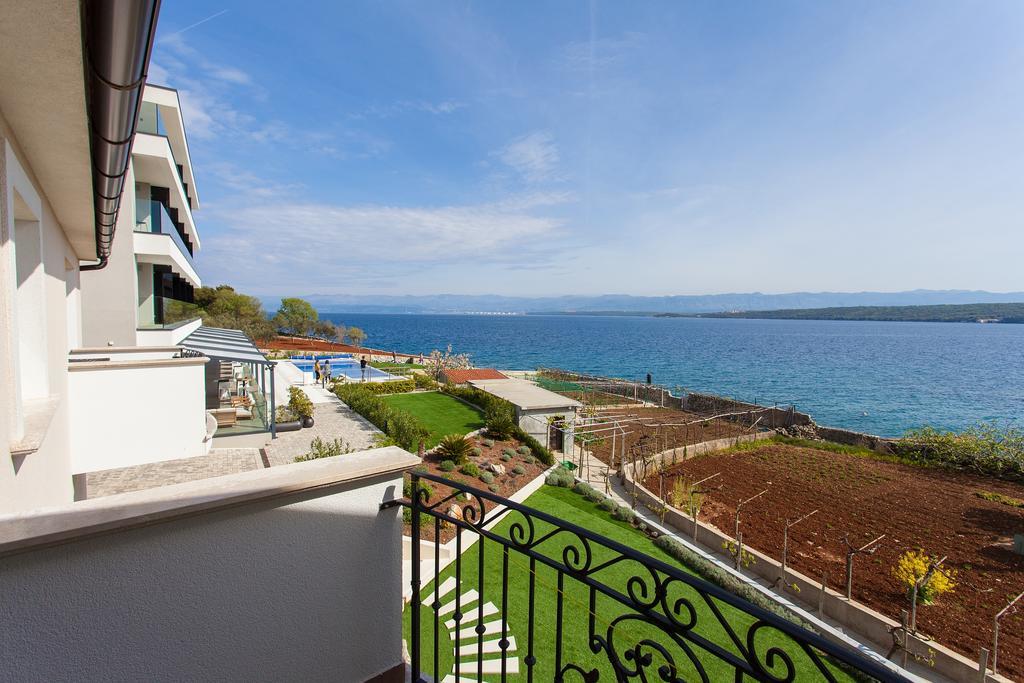 Hotel Villa Margaret Malinska Esterno foto
