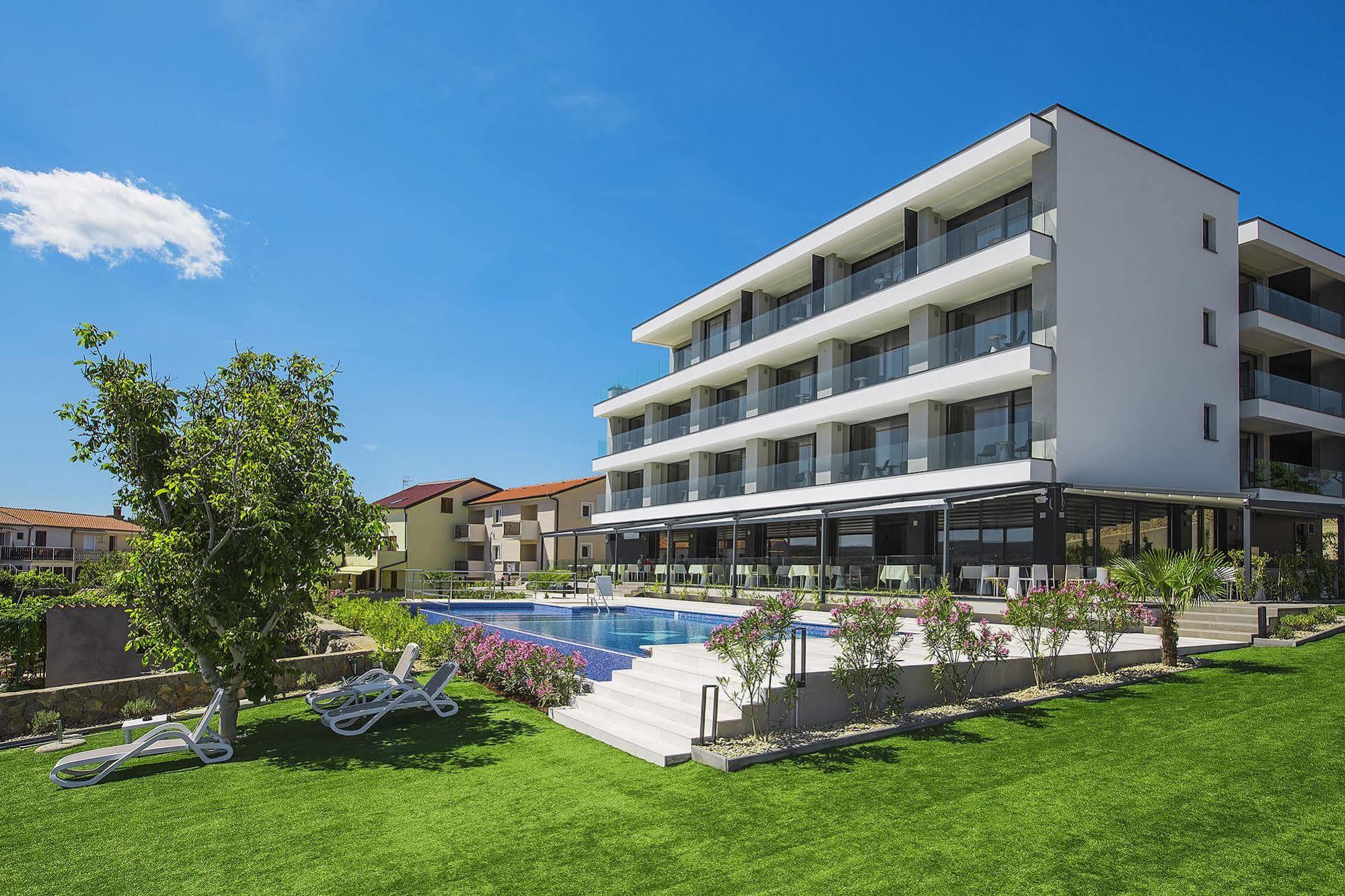 Hotel Villa Margaret Malinska Esterno foto